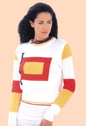 Девушка в свитере