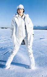 Девушка в белом